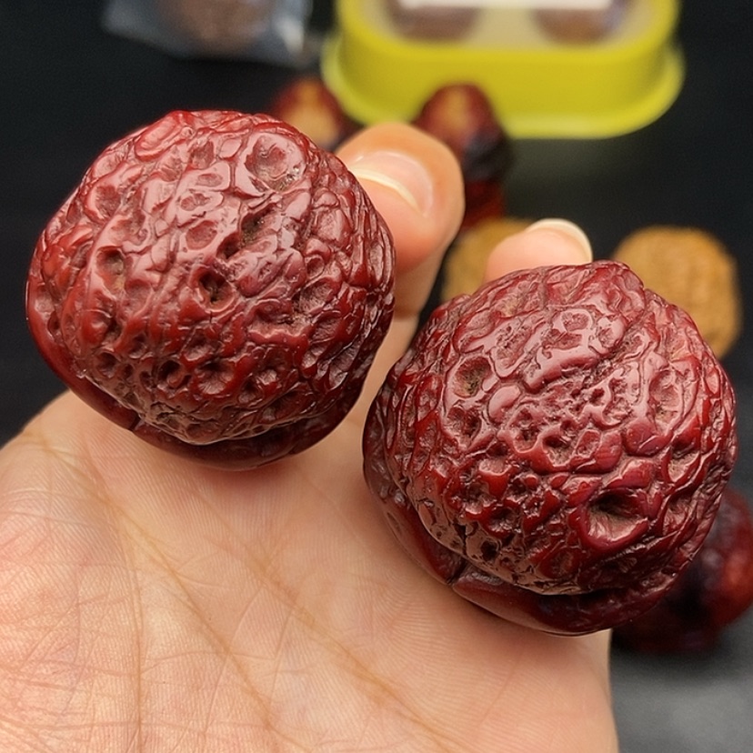 【闪购商品】把件文玩核桃41尺龙珠56克