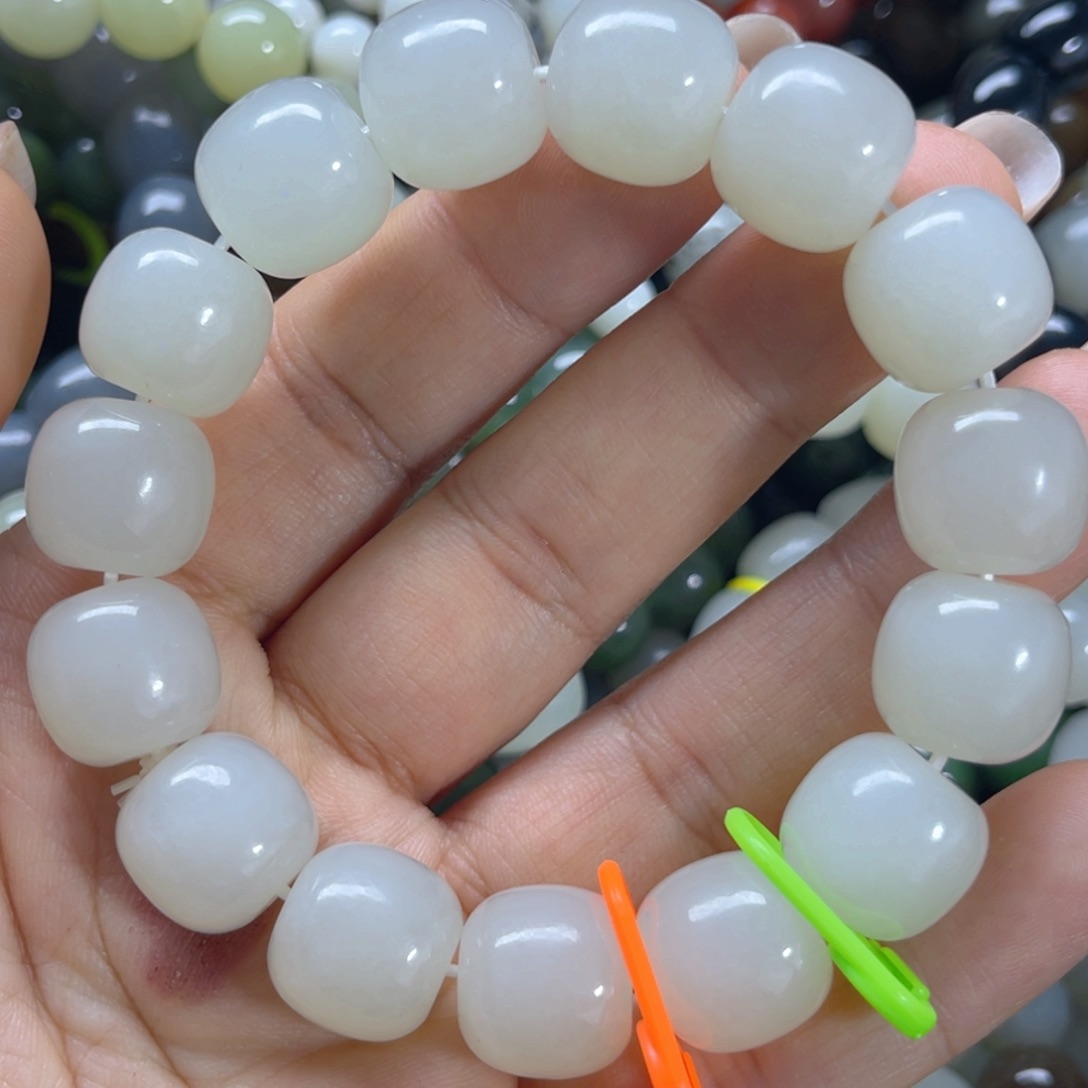 手链未镶嵌和田玉