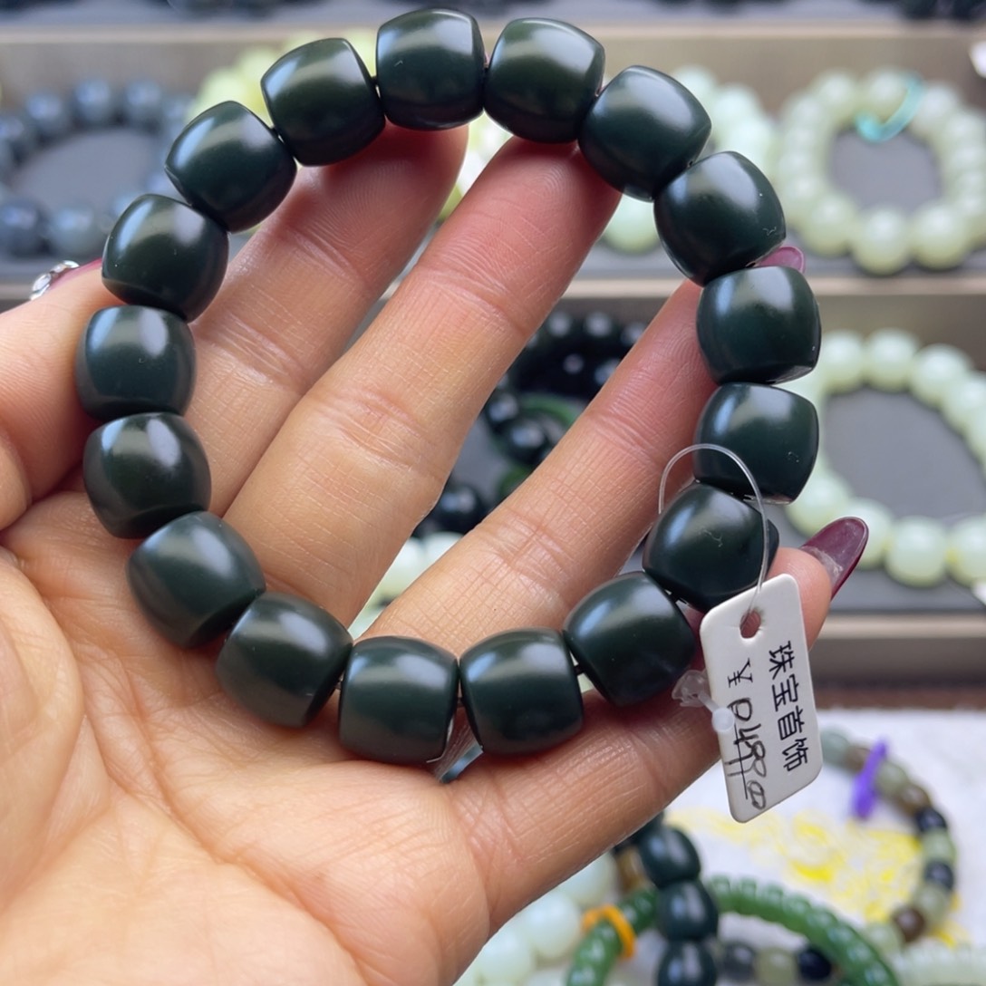 和田玉手链未镶嵌