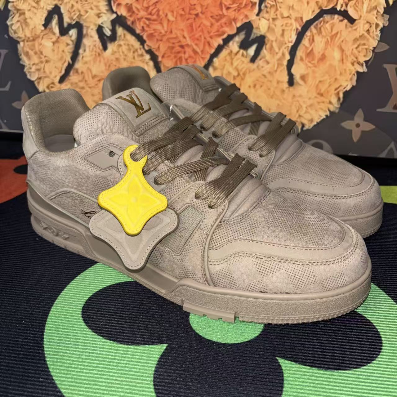 未使用 LouisVuitton/路易威登 【溢价1.5w+稀缺断码】沙漠棕金挂坠