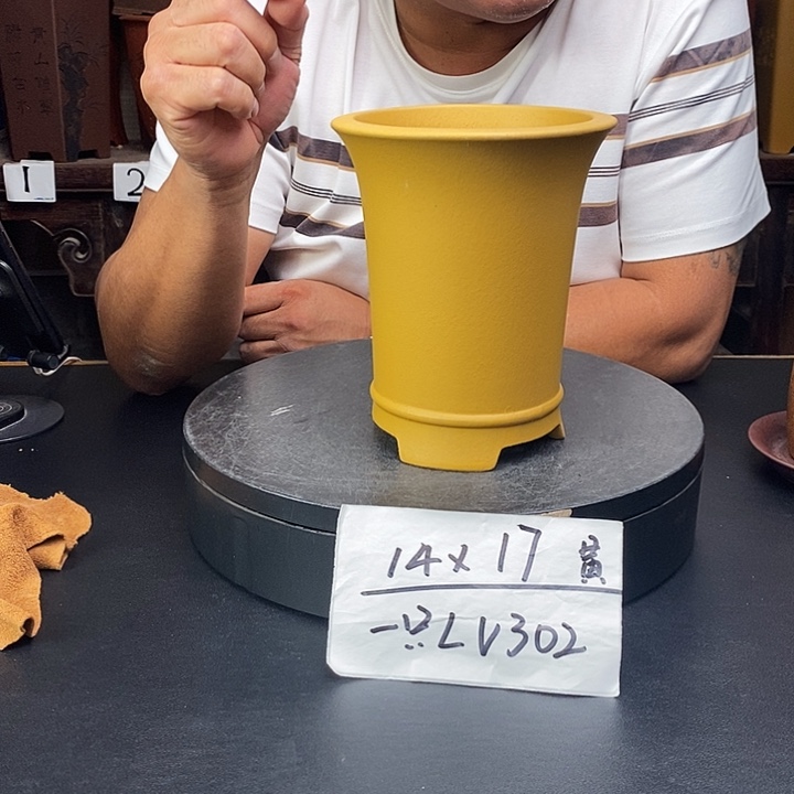 紫砂花盆货号一只LV302