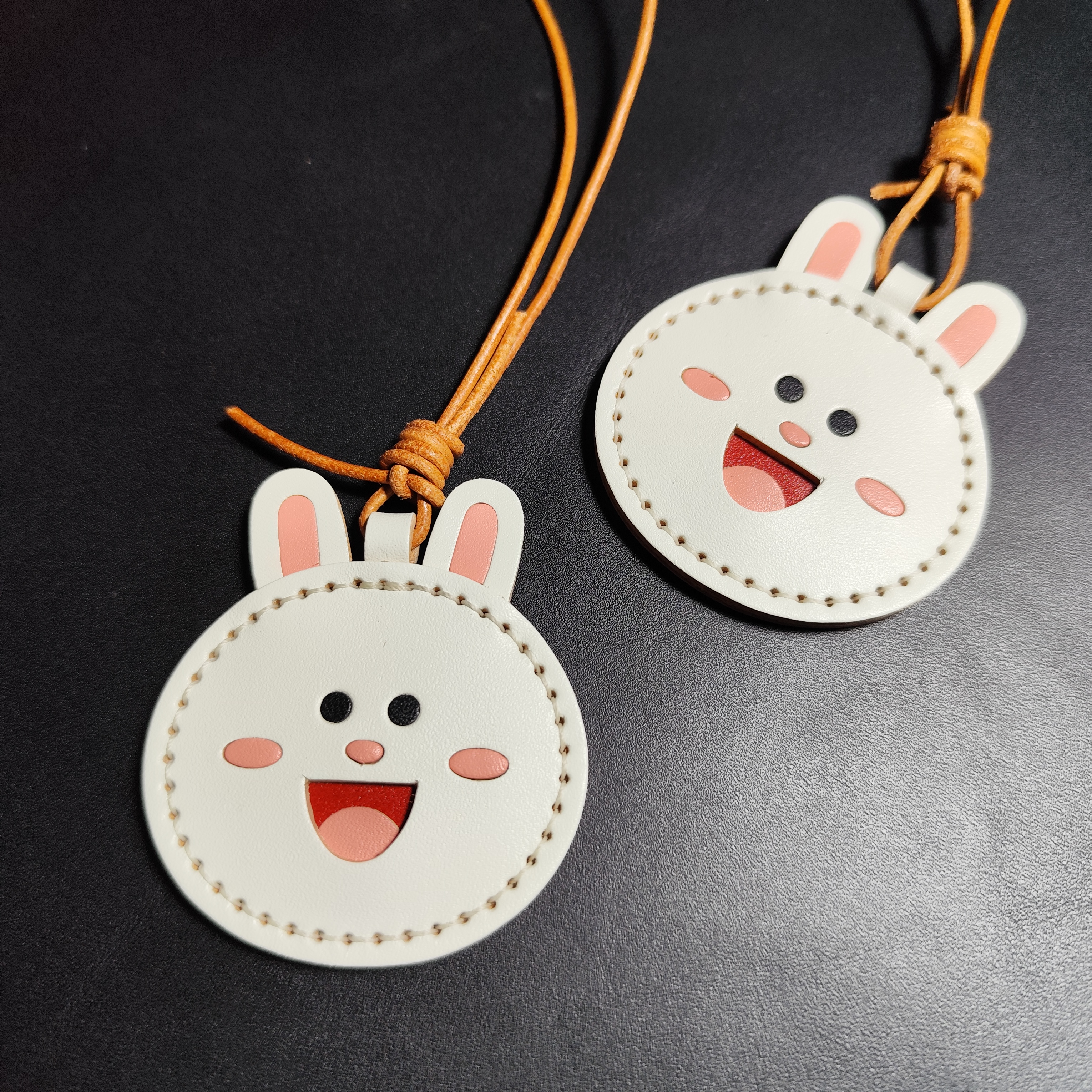 手工缝制创意包包挂件装饰真皮牛皮