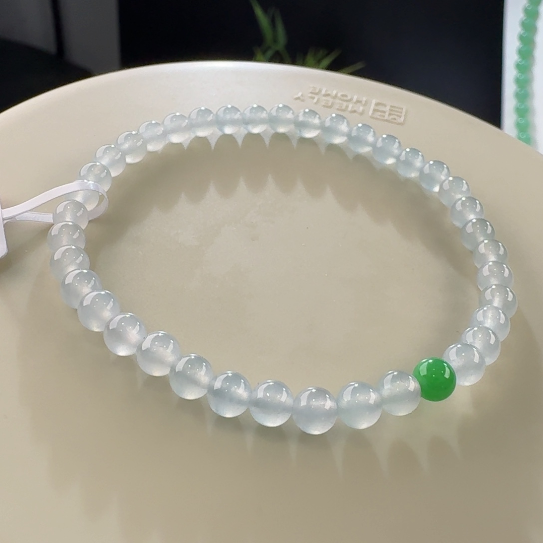 翡翠手链未镶嵌白冰单圈
