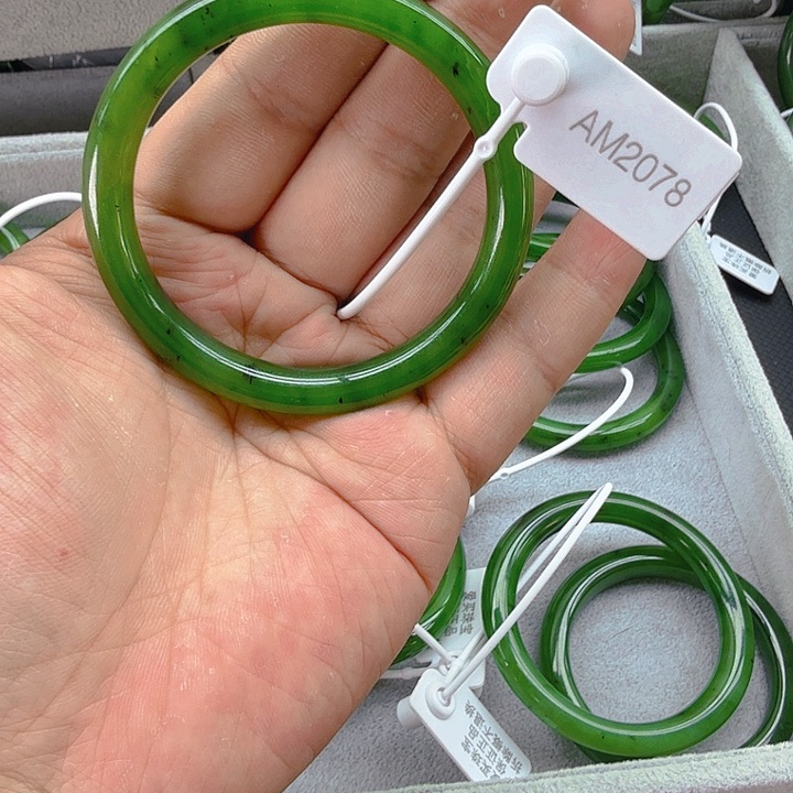 和田玉（碧玉）手镯未镶嵌57.5