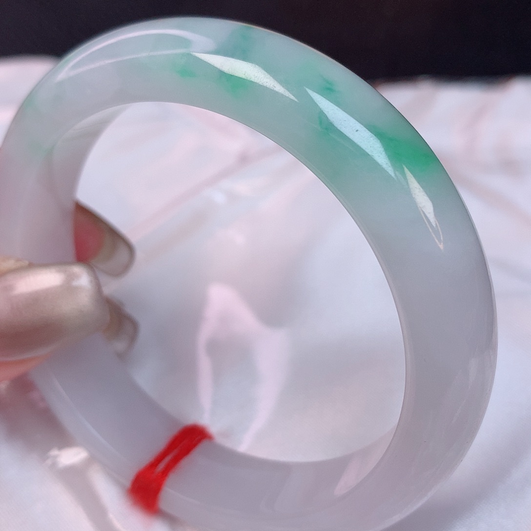 翡翠手镯未镶嵌55 翡翠手镯