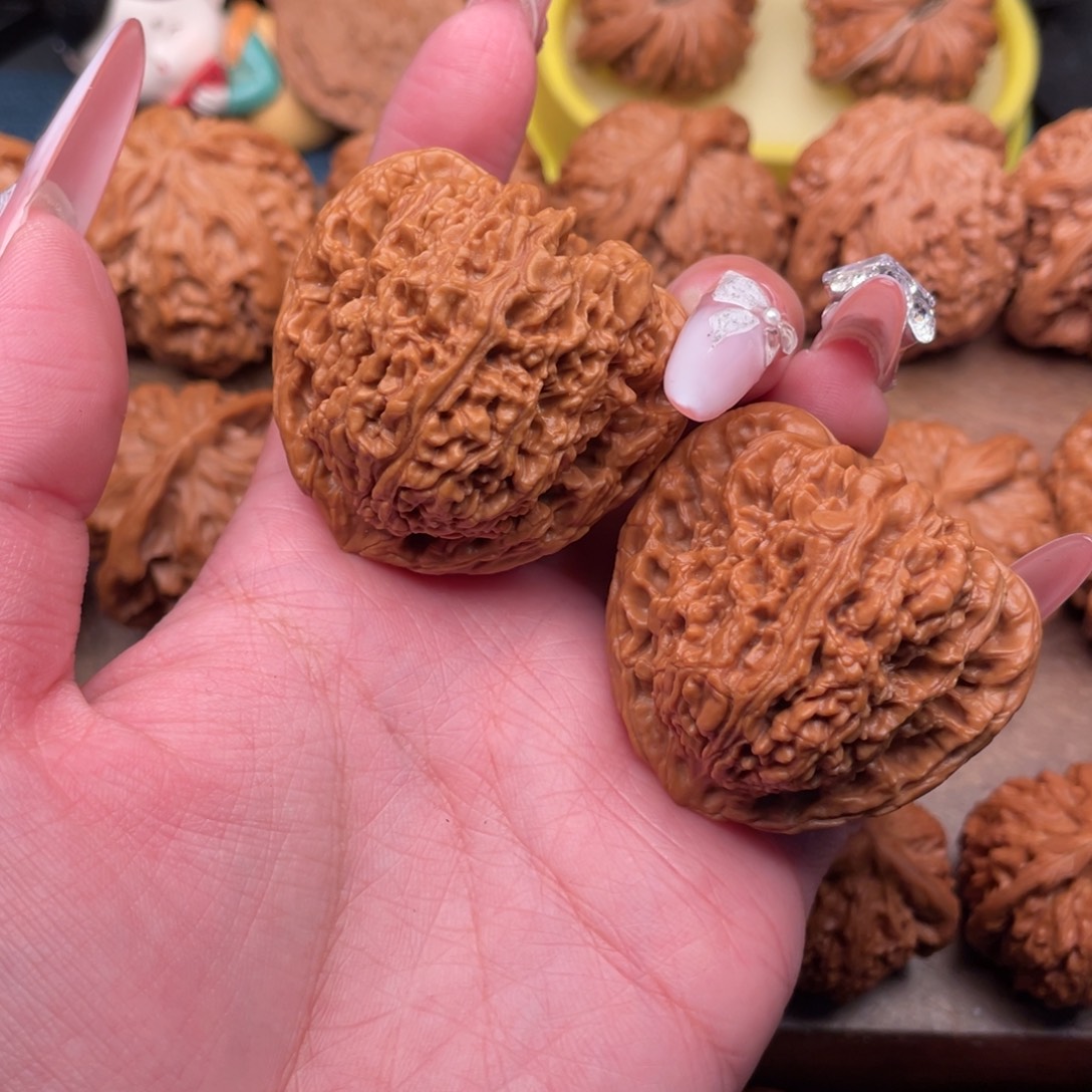 文玩核桃把件全品，逐鹿三角南疆44