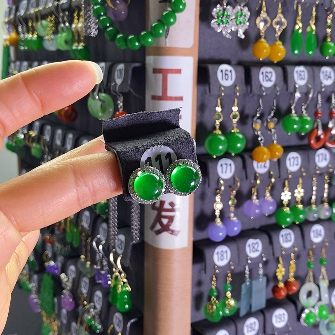 银S925镶嵌翡翠耳饰111