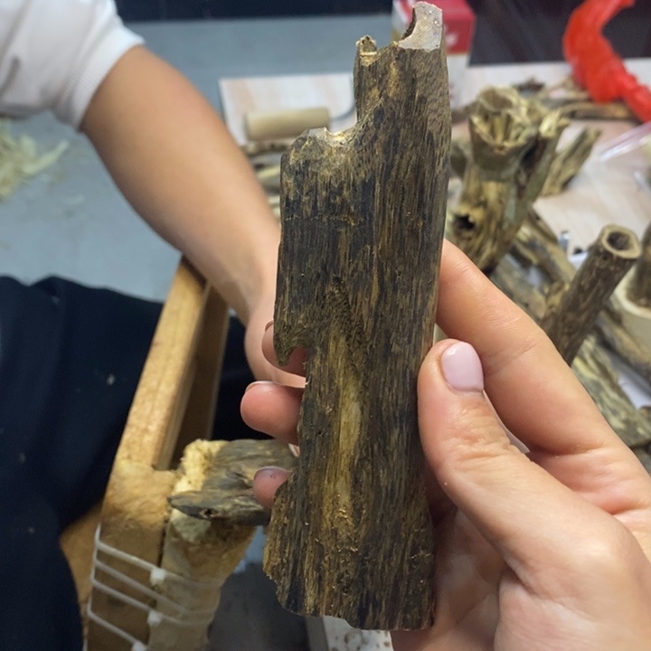 奇楠沉香金沙叶35g 带有两包勾丝存化过