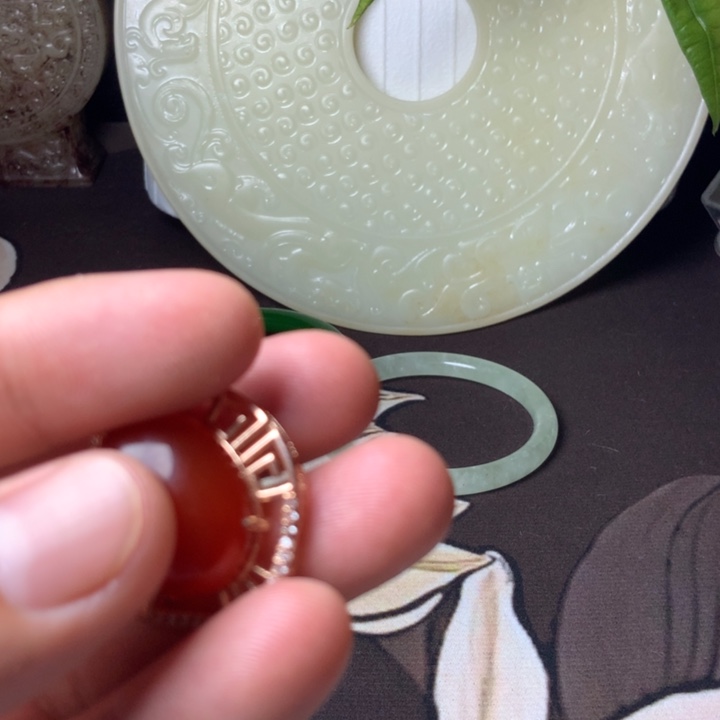 陶摆件红色镶嵌瓷吊坠