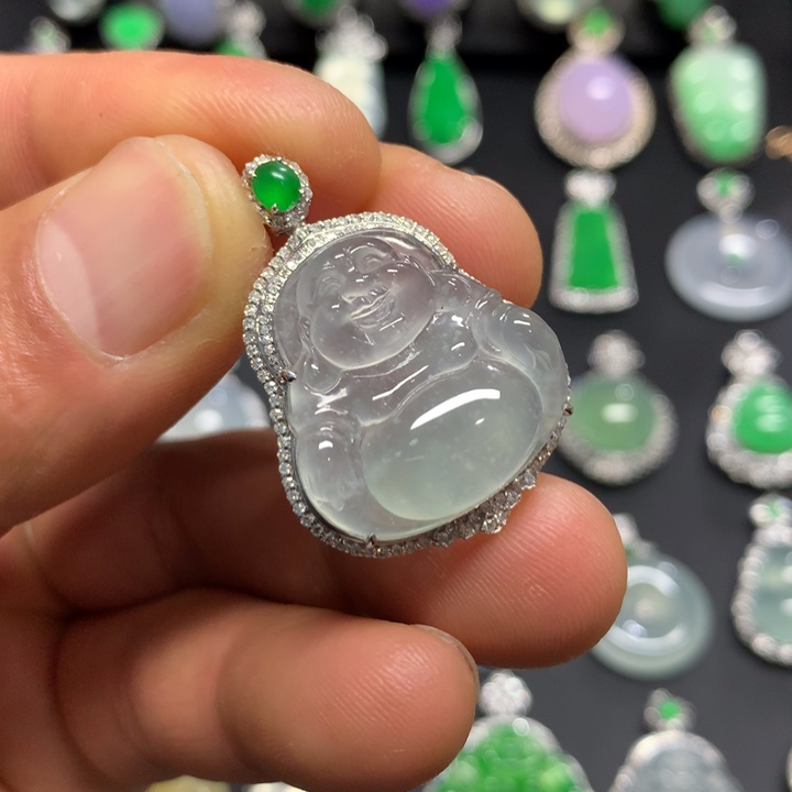 【闪购商品】翡翠颈饰18K金镶嵌吊坠