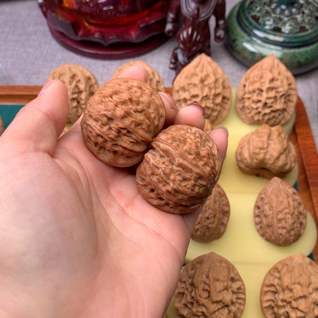 文玩核桃把件躺****子核桃