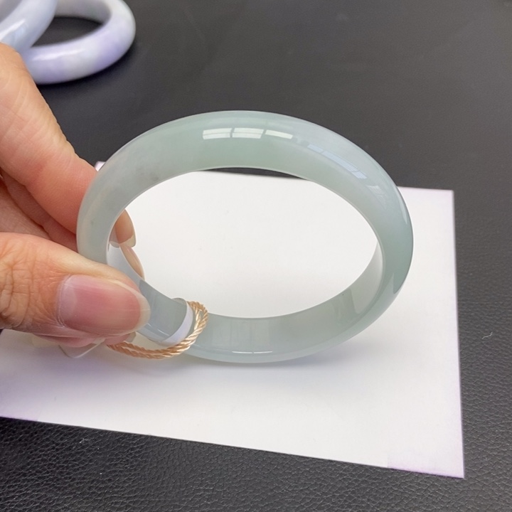 翡翠手镯未镶嵌无*57正圈