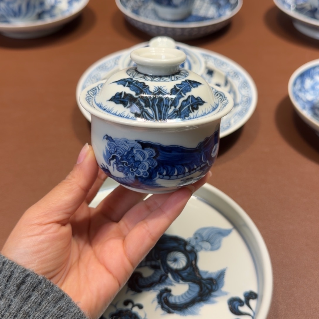 手工手绘茶具瑕疵