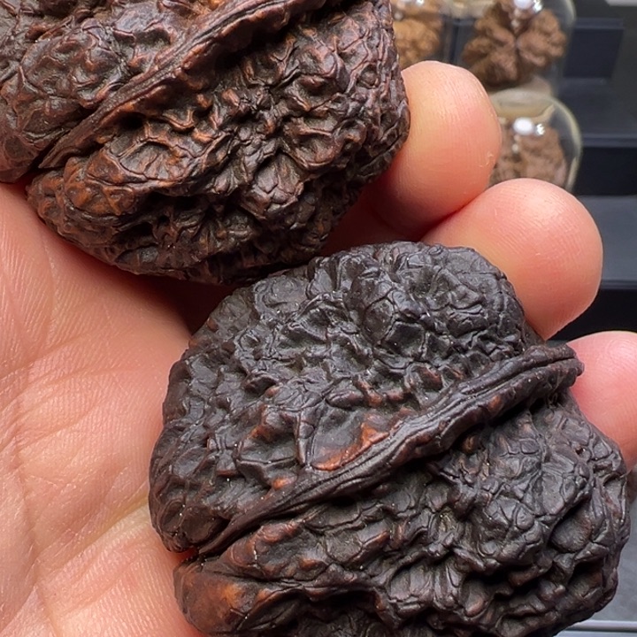 文玩核桃把件金刚佛手45mm