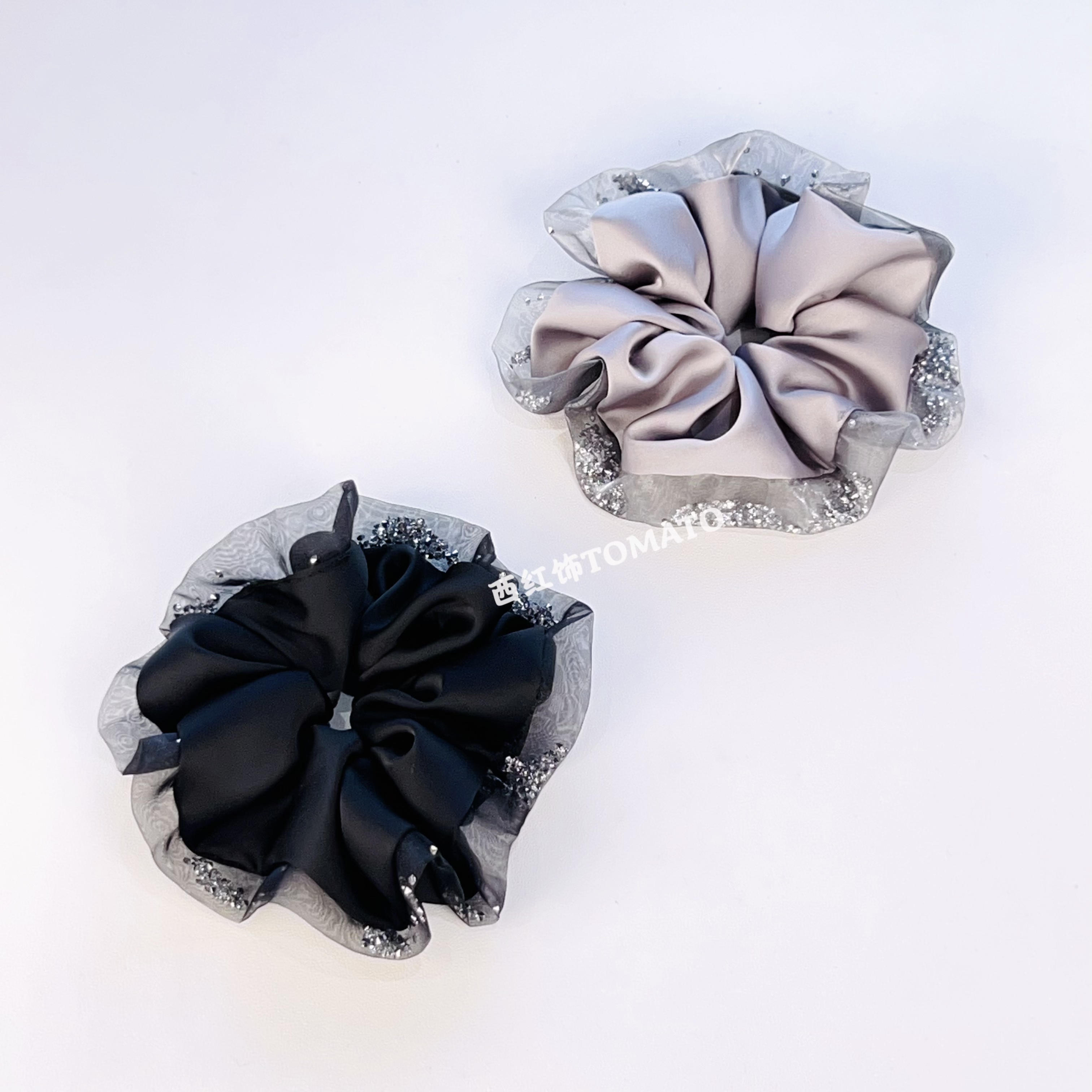 西红饰TOMATO韩国东大门明星同款缎面荷叶花边满钻发圈