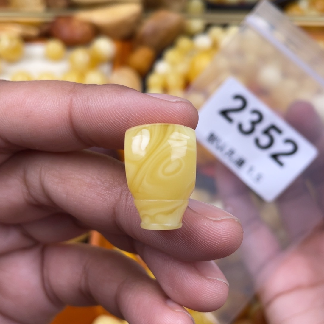 未镶嵌蜜蜡珠宝奇石14