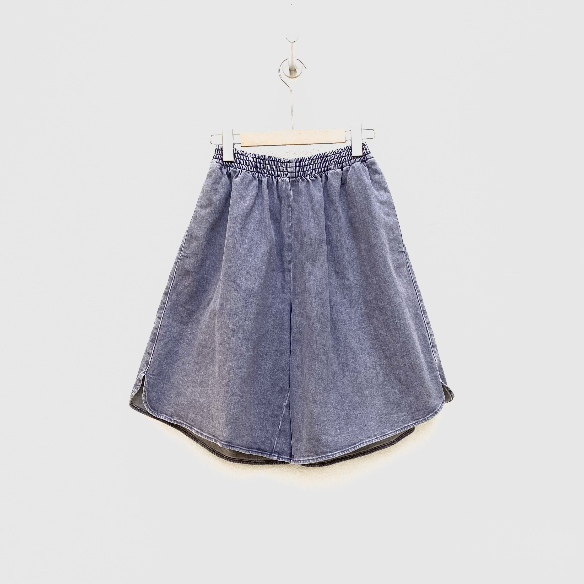 99新 Maison Margiela/梅森马吉拉 MM6女士阔腿牛仔短裤38码2792