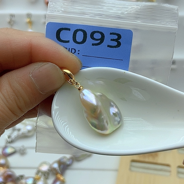 淡水珍珠颈饰未镶嵌