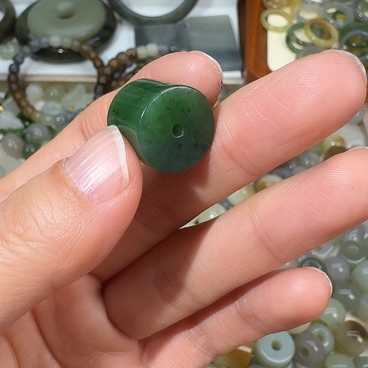 ༄***）和田玉（碧玉）未镶嵌颈饰1215