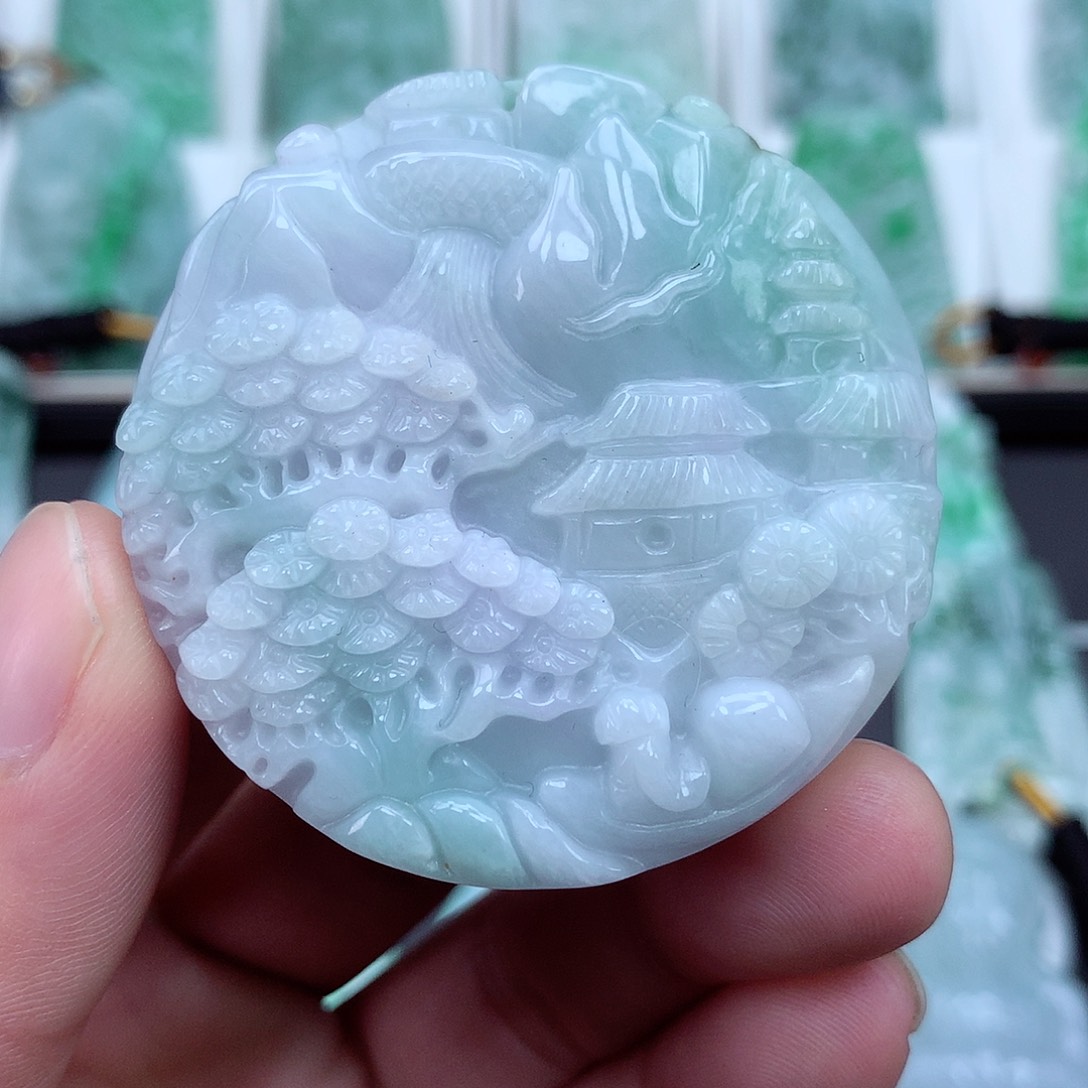 翡翠颈饰未镶嵌翡翠吊坠