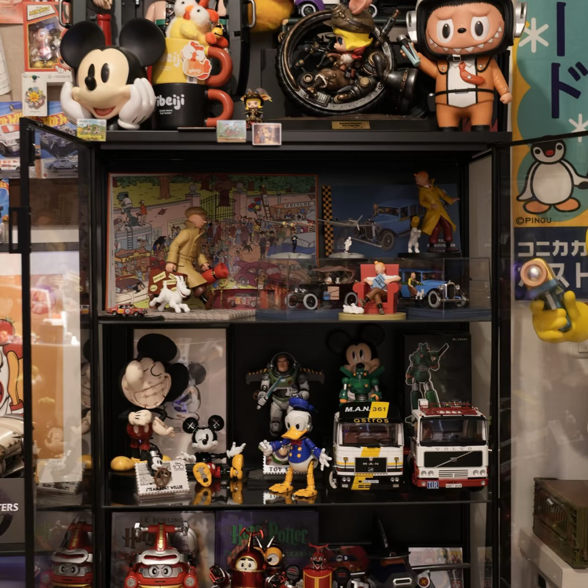 中古玩具，默认微瑕，缺损。不退不换。