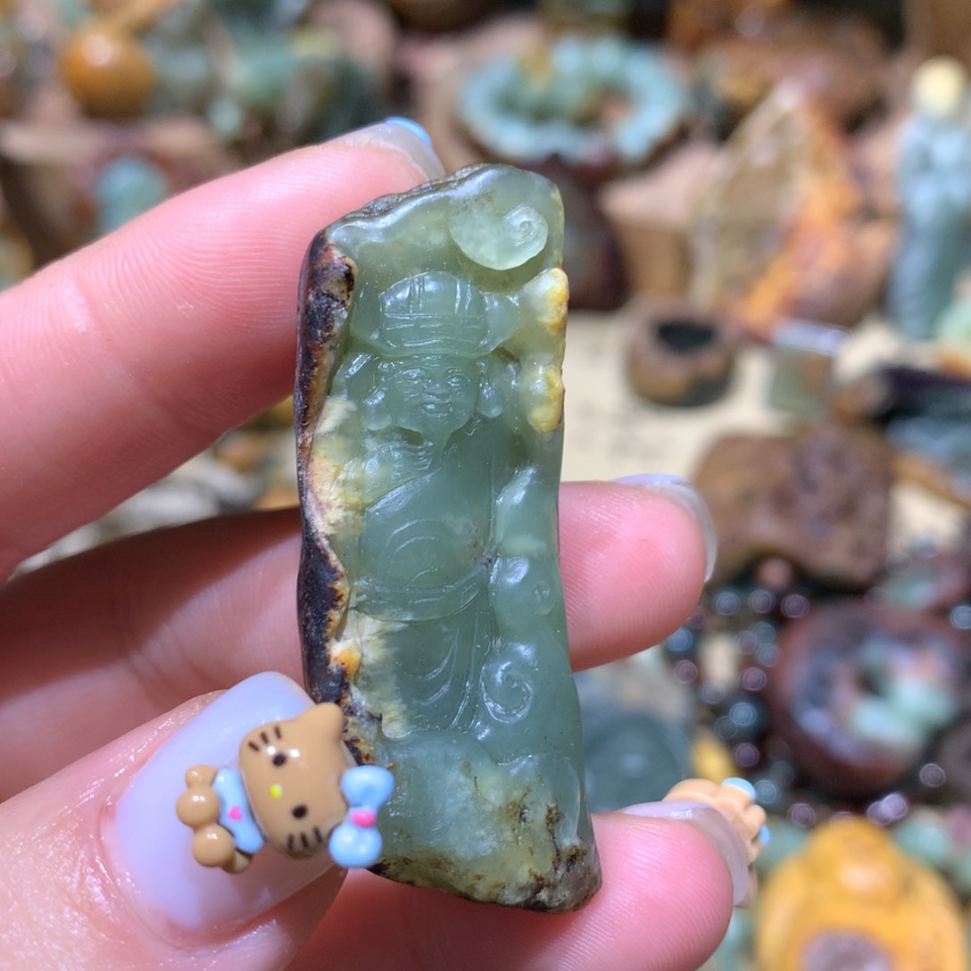 岫岩河磨玉（透闪石质玉）挂件未镶嵌