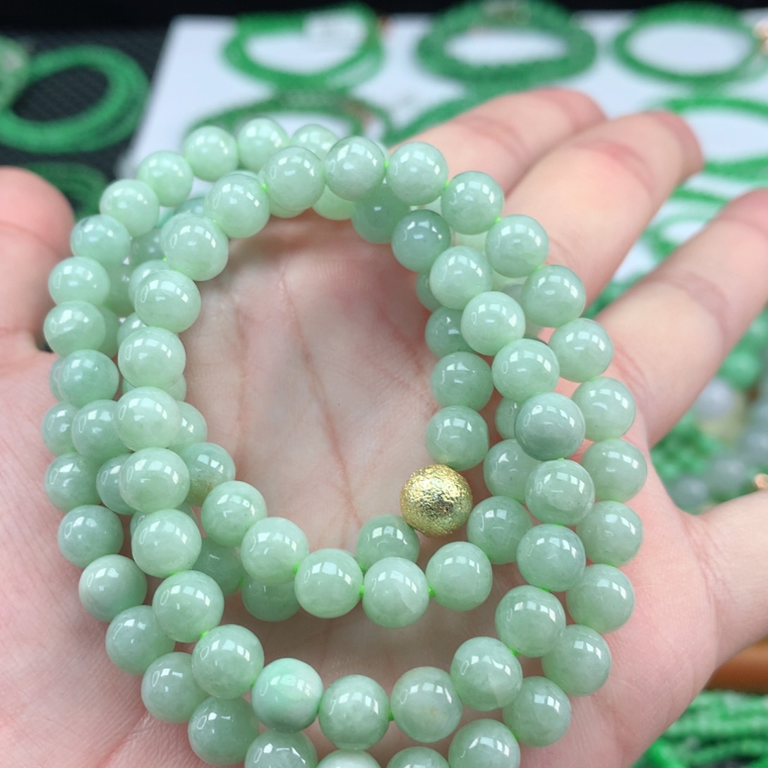 翡翠手链未镶嵌翡翠