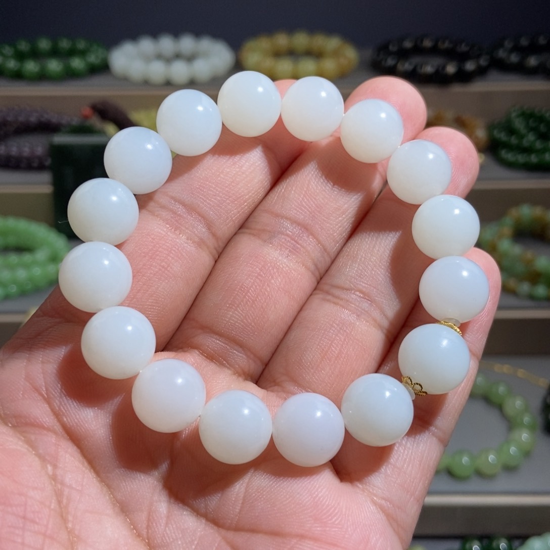 和田玉手链未镶嵌