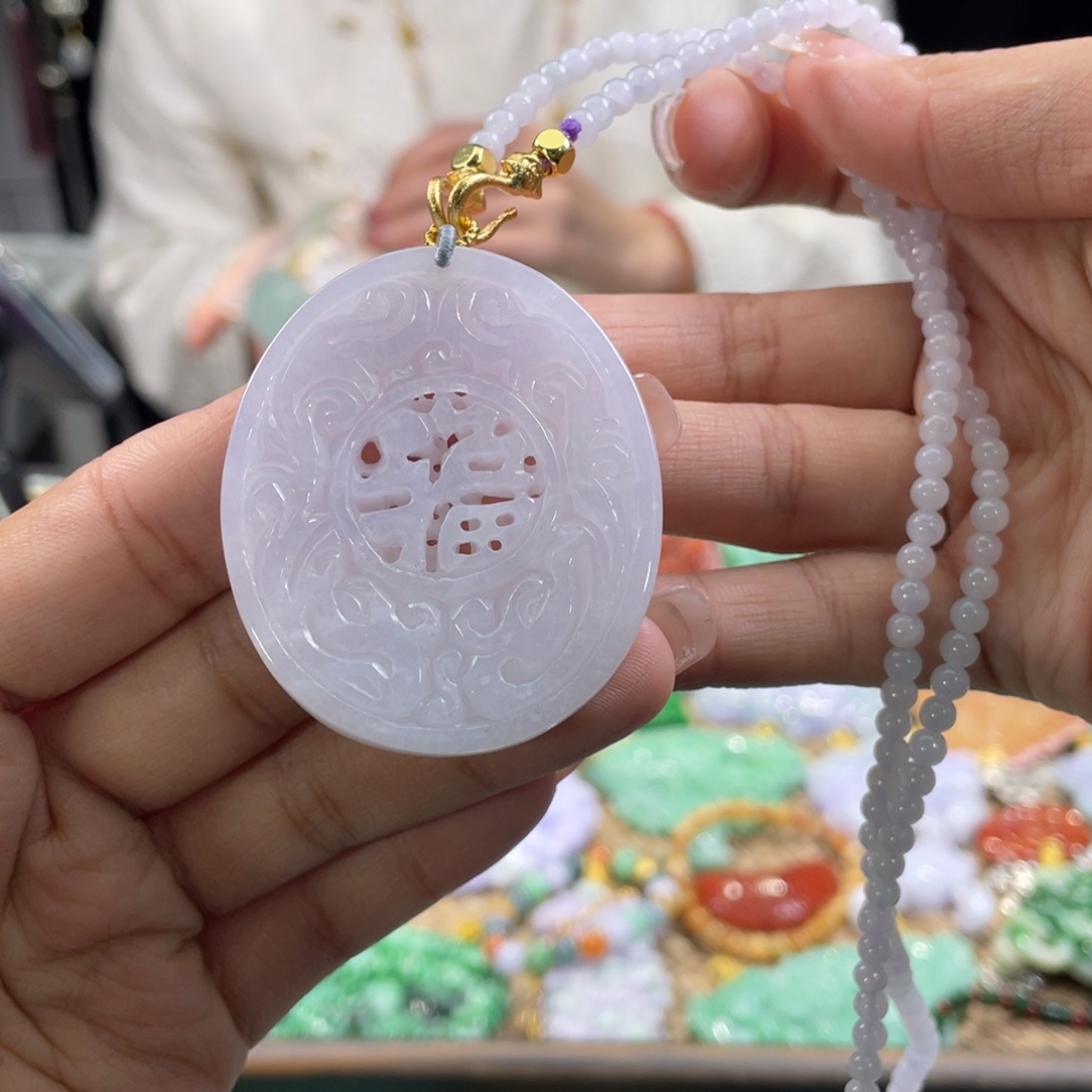 翡翠颈饰未镶嵌代编织