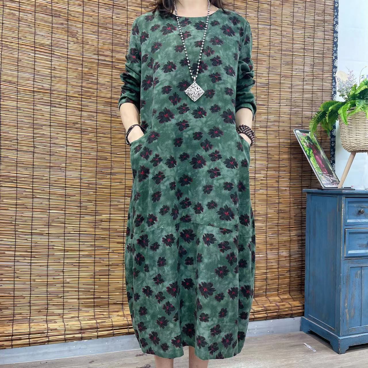 9690春秋新款时尚洋气减龄气质显瘦连衣裙