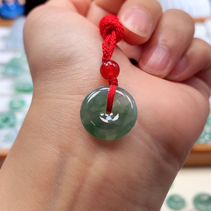 【闪购商品】翡翠未镶嵌吊坠(不含链)