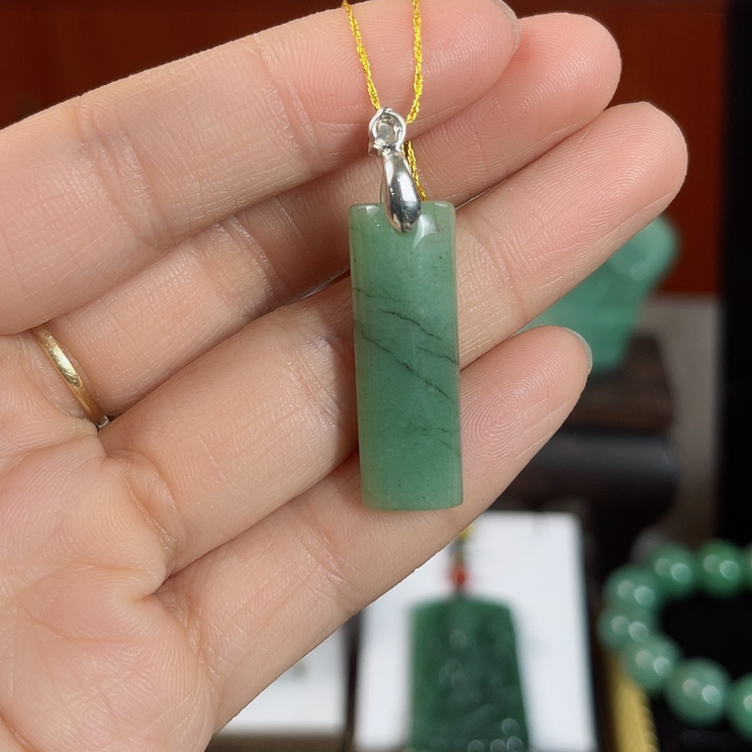 密玉（石英质玉）密玉未镶嵌