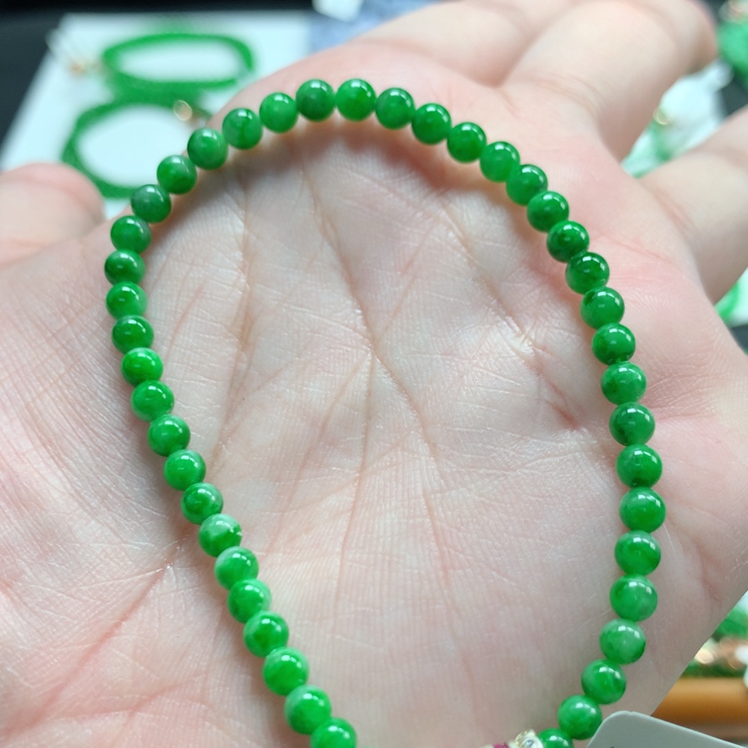 翡翠未镶嵌手链翡翠