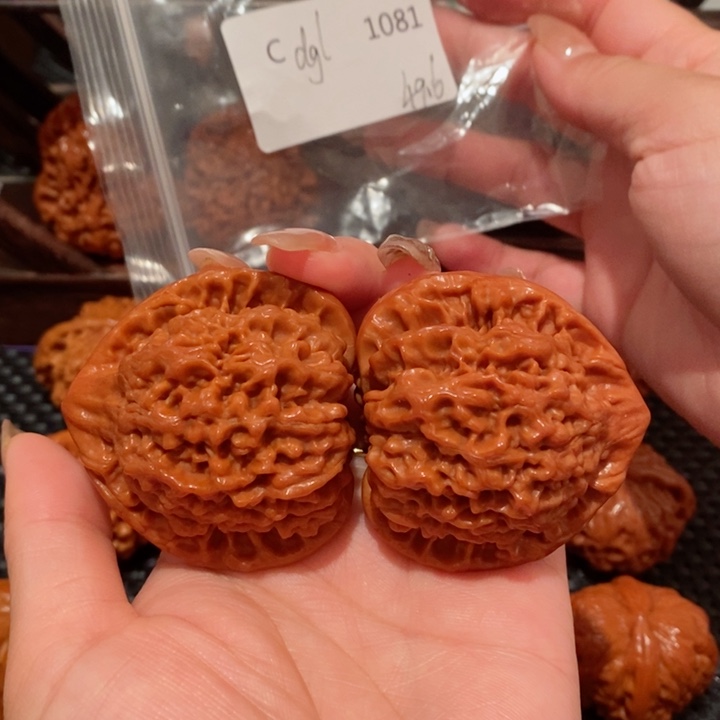 文玩核桃把件坤**和精品