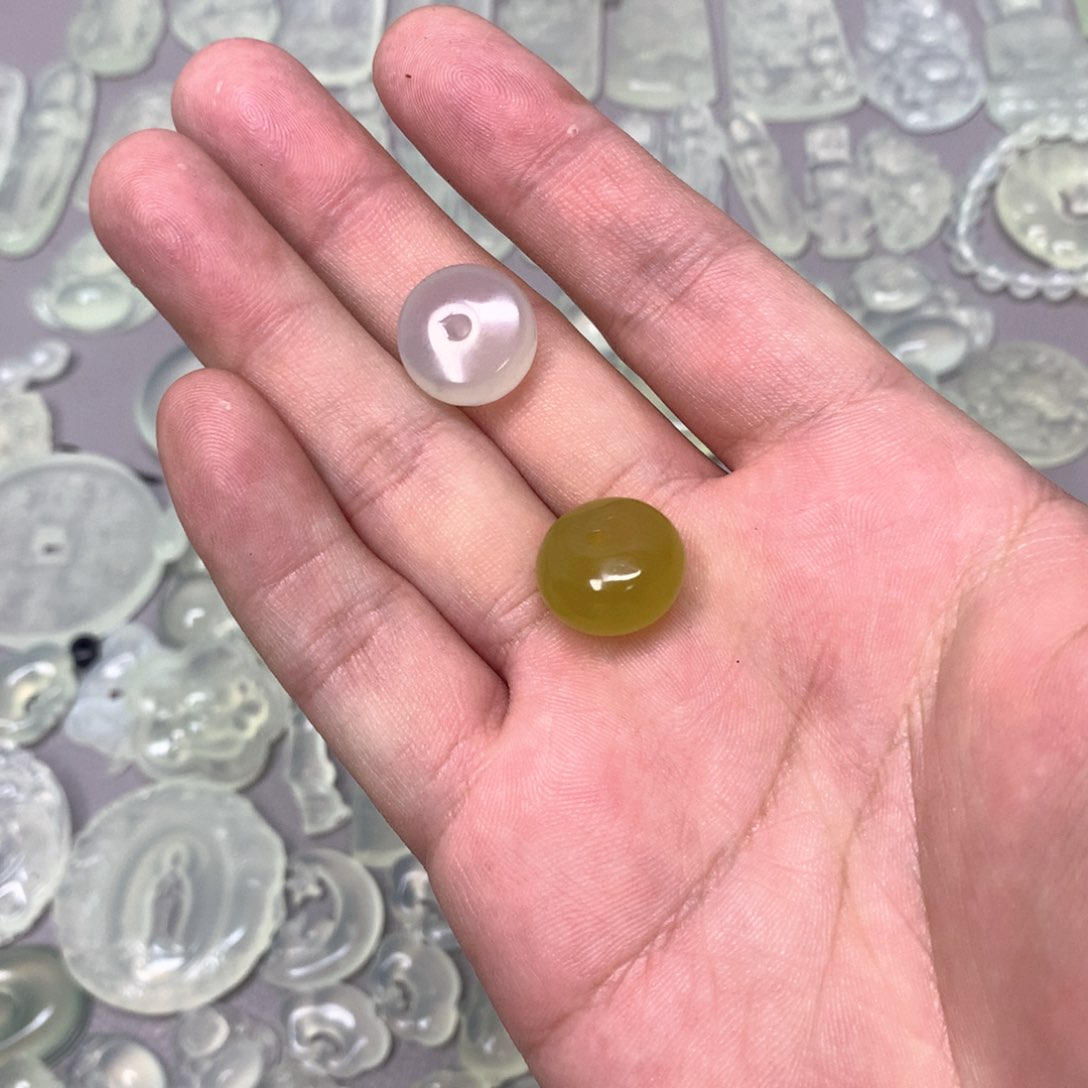 蛇纹石玉颈饰未镶嵌枫**婷