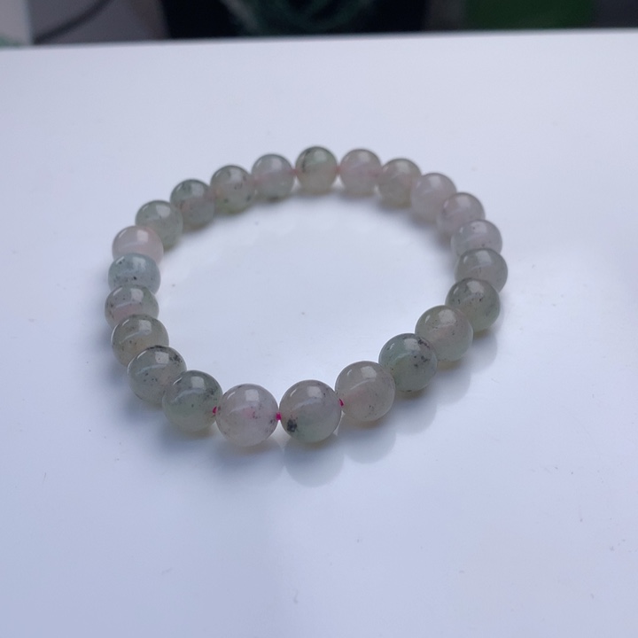 翡翠手串未镶嵌8mm！