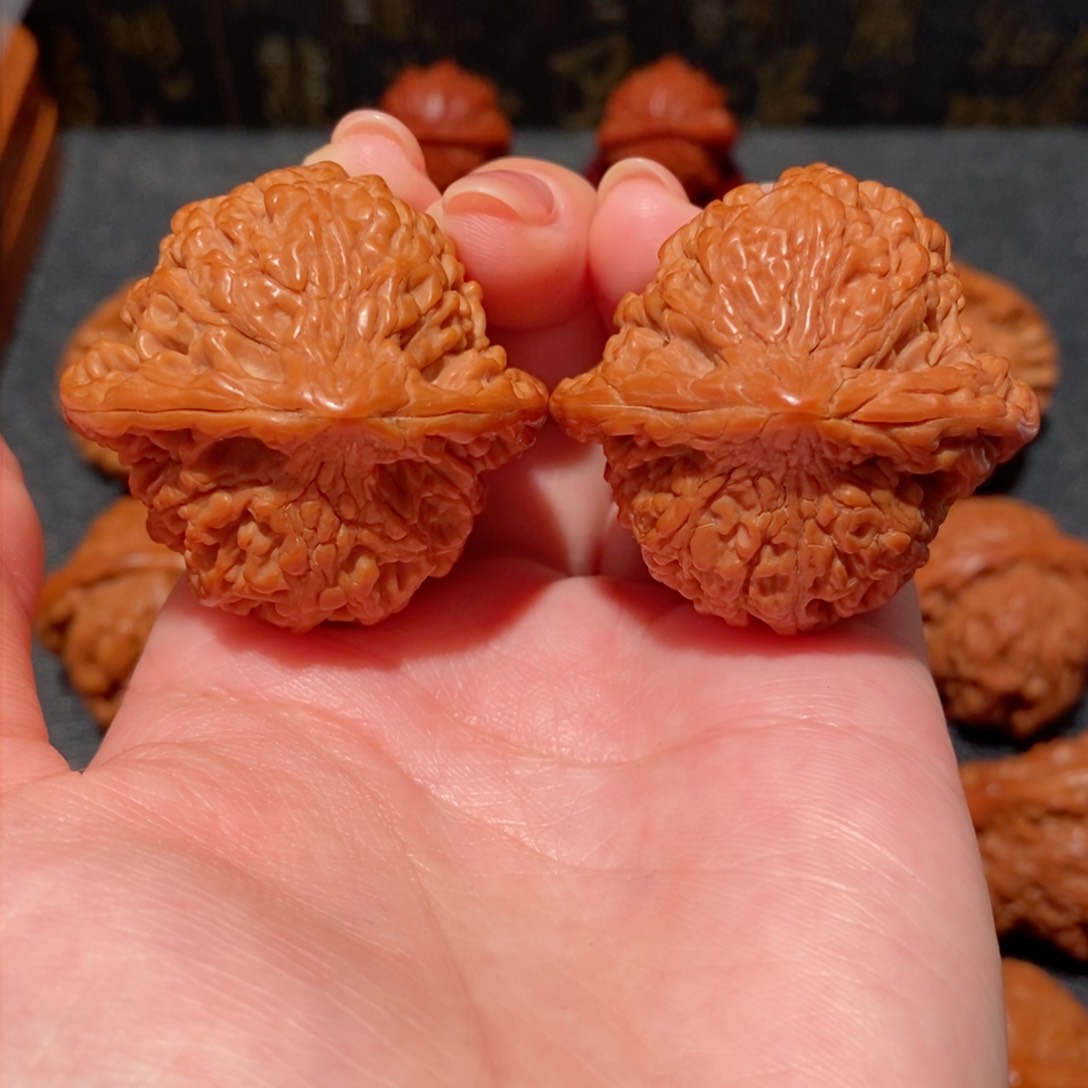 文玩核桃吊坠满天星