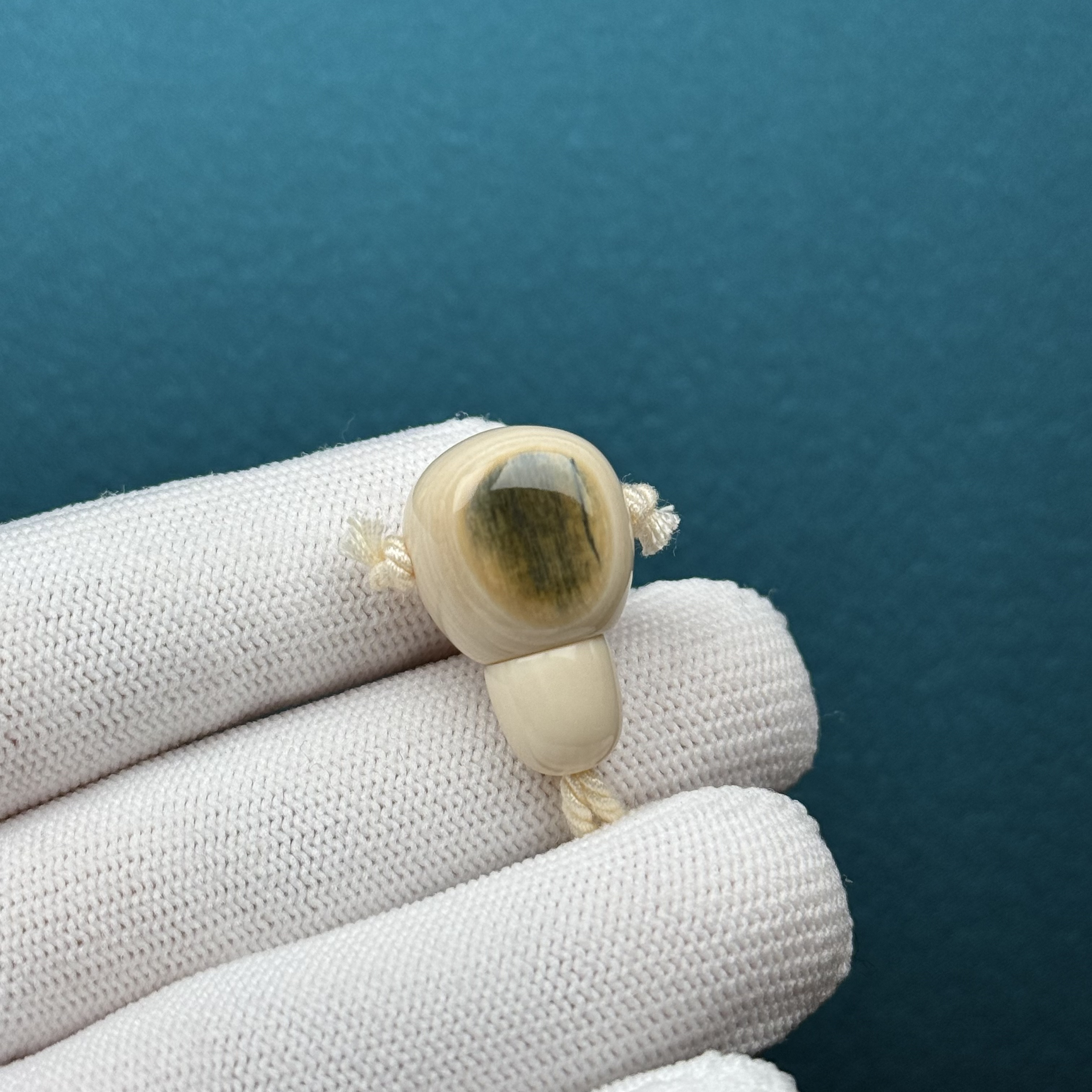 D38-56天然猛犸牙 蓝眼睛三通15.5*24mm支持复检假一罚十