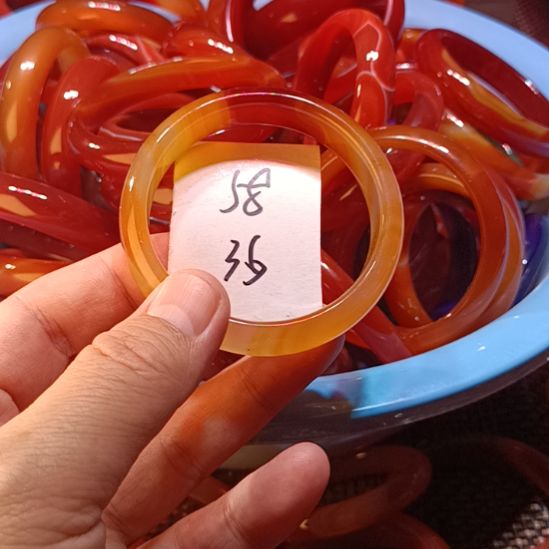 玛瑙/玉髓未镶嵌手镯