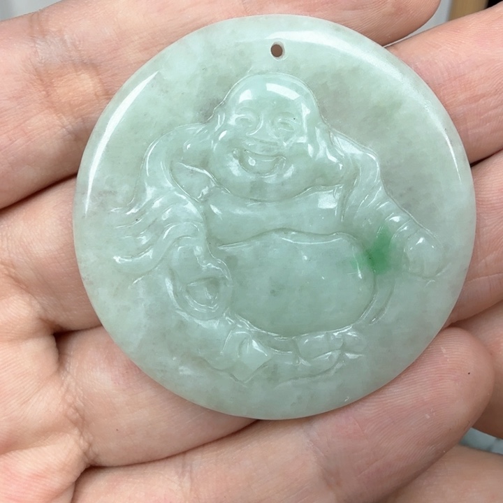 翡翠挂件未镶嵌翡翠