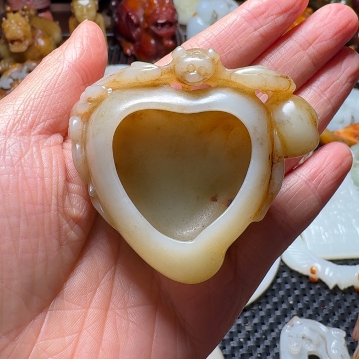 和田玉挂件未镶嵌睽*