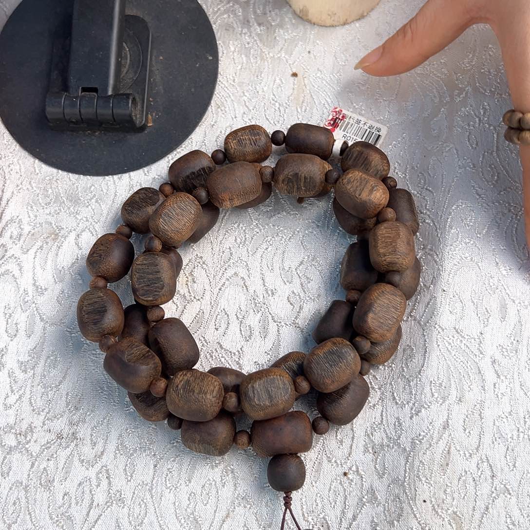 手串沉香老白奇留疤高货77克多样性发一R015