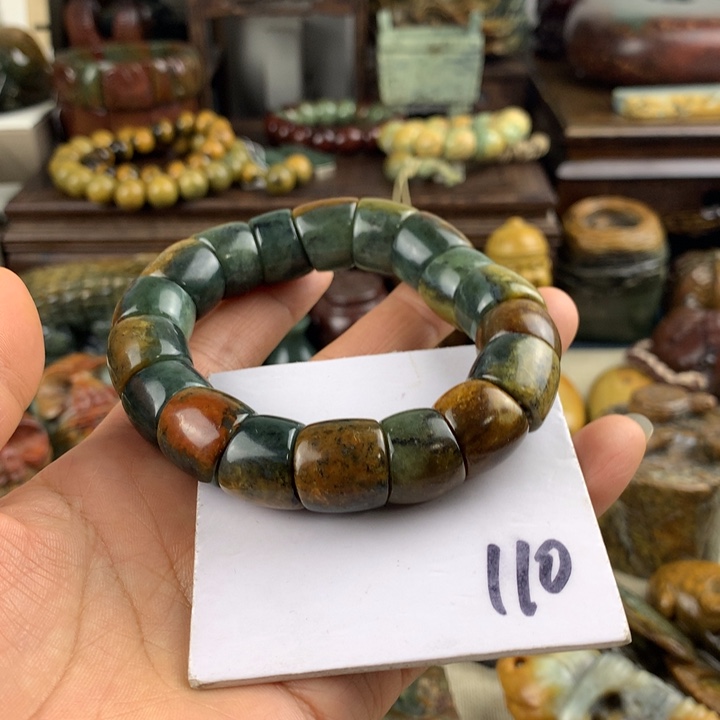 岫岩河磨玉（透闪石质玉）未镶嵌珠宝奇石