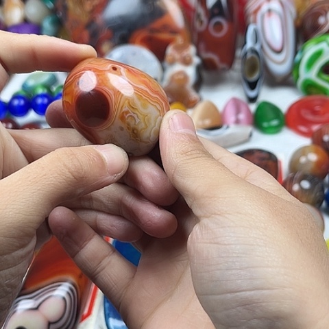 玛瑙/玉髓颈饰未镶嵌