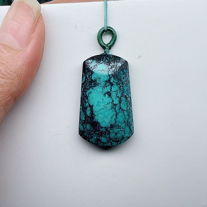 绿松石颈饰未镶嵌