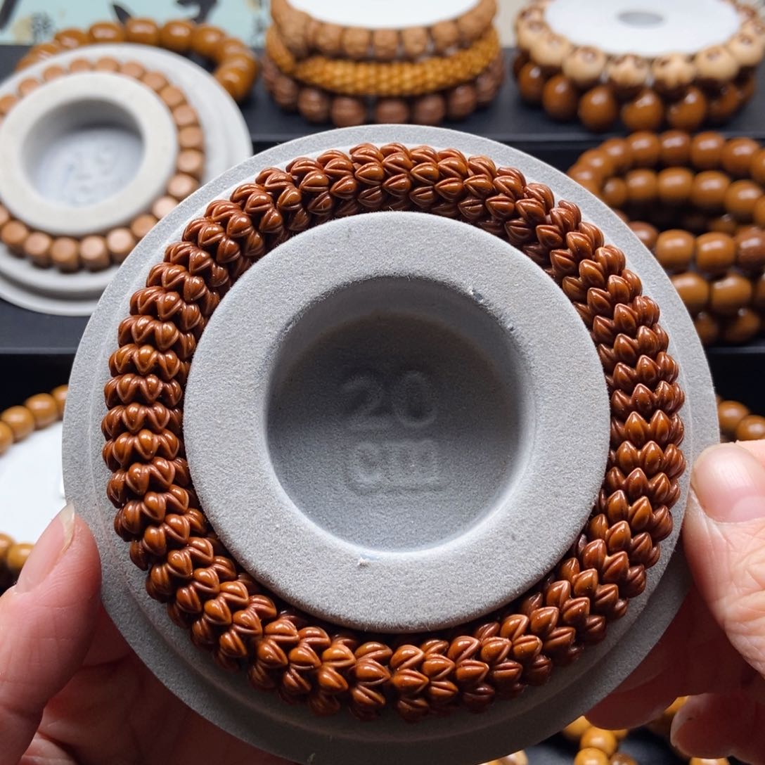 紫金鼠手串12mm➕九瓣莲花