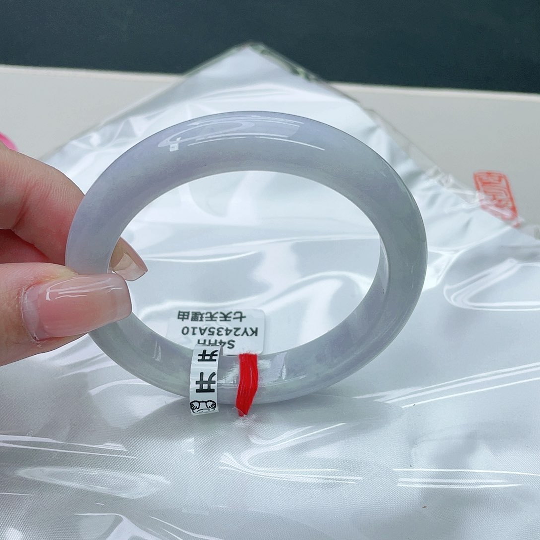 翡翠手镯未镶嵌正57.5