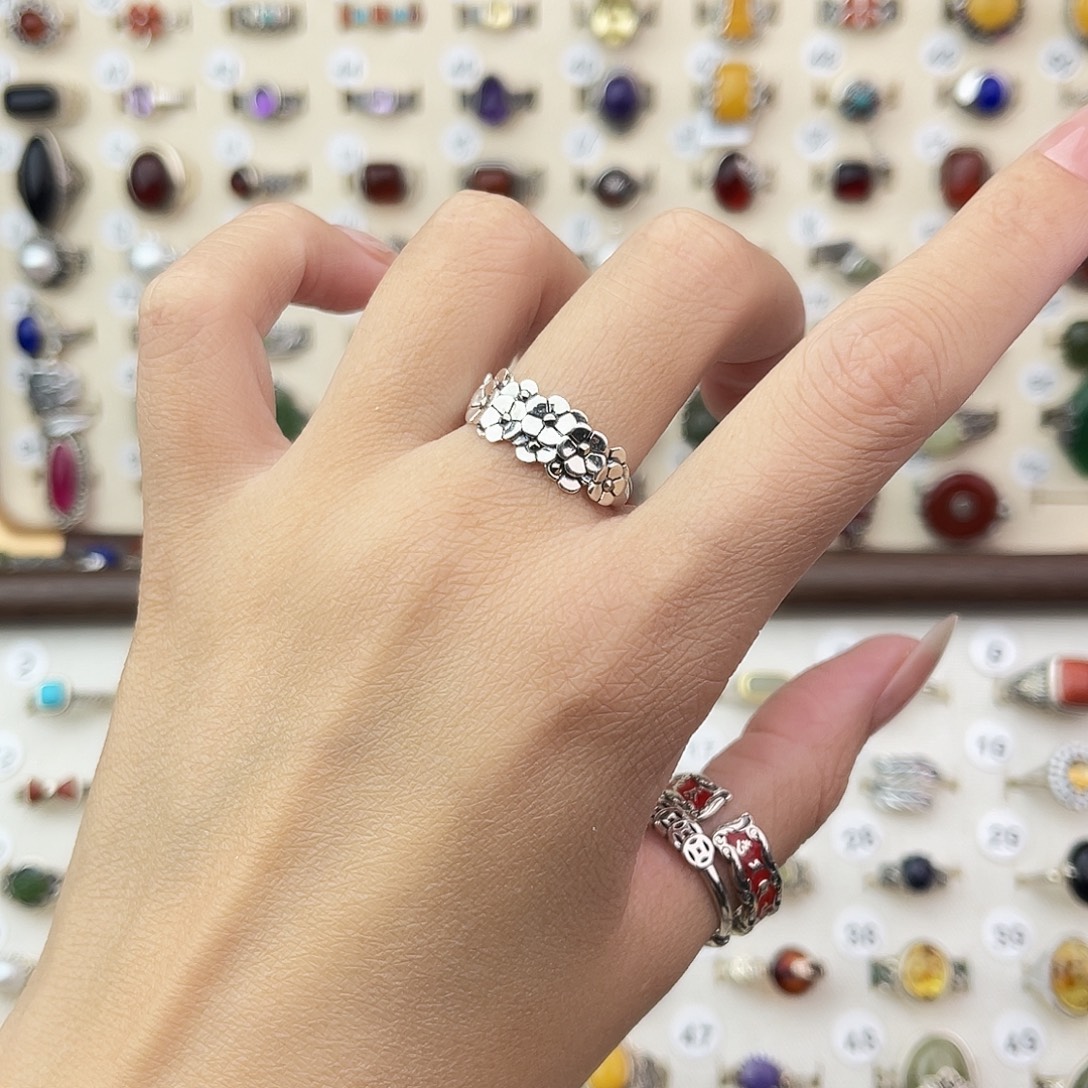 和田玉（糖玉）银S925镶嵌戒指