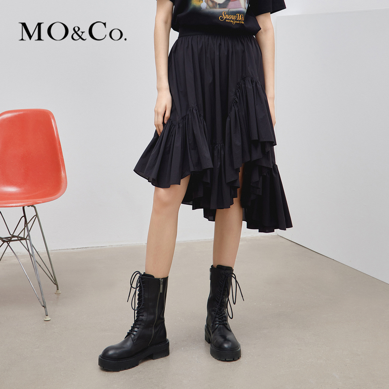 【陈大可专属】MOCO秋季不规则缩褶蓬感高腰半身裙MBB3SKT023