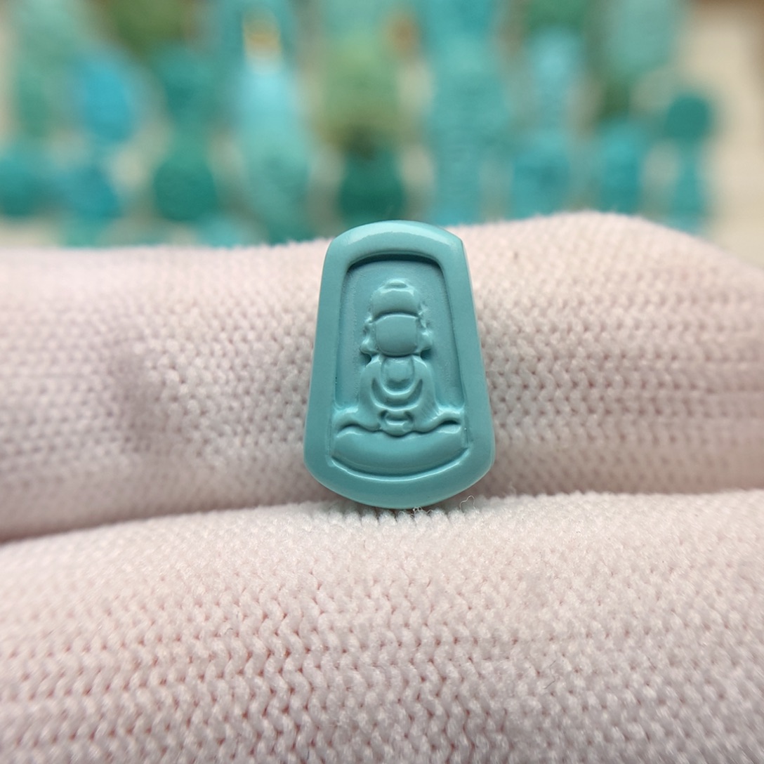 绿松石配饰未镶嵌